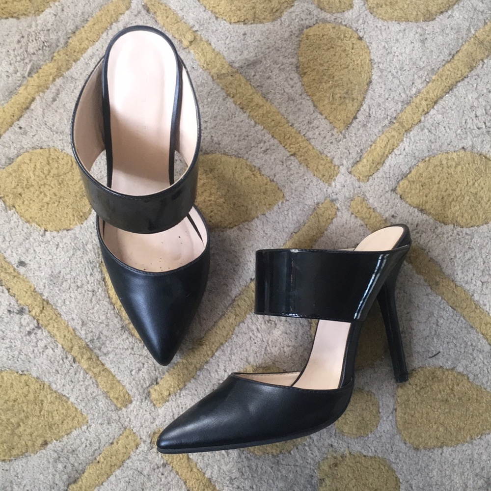 Slip on Pumps